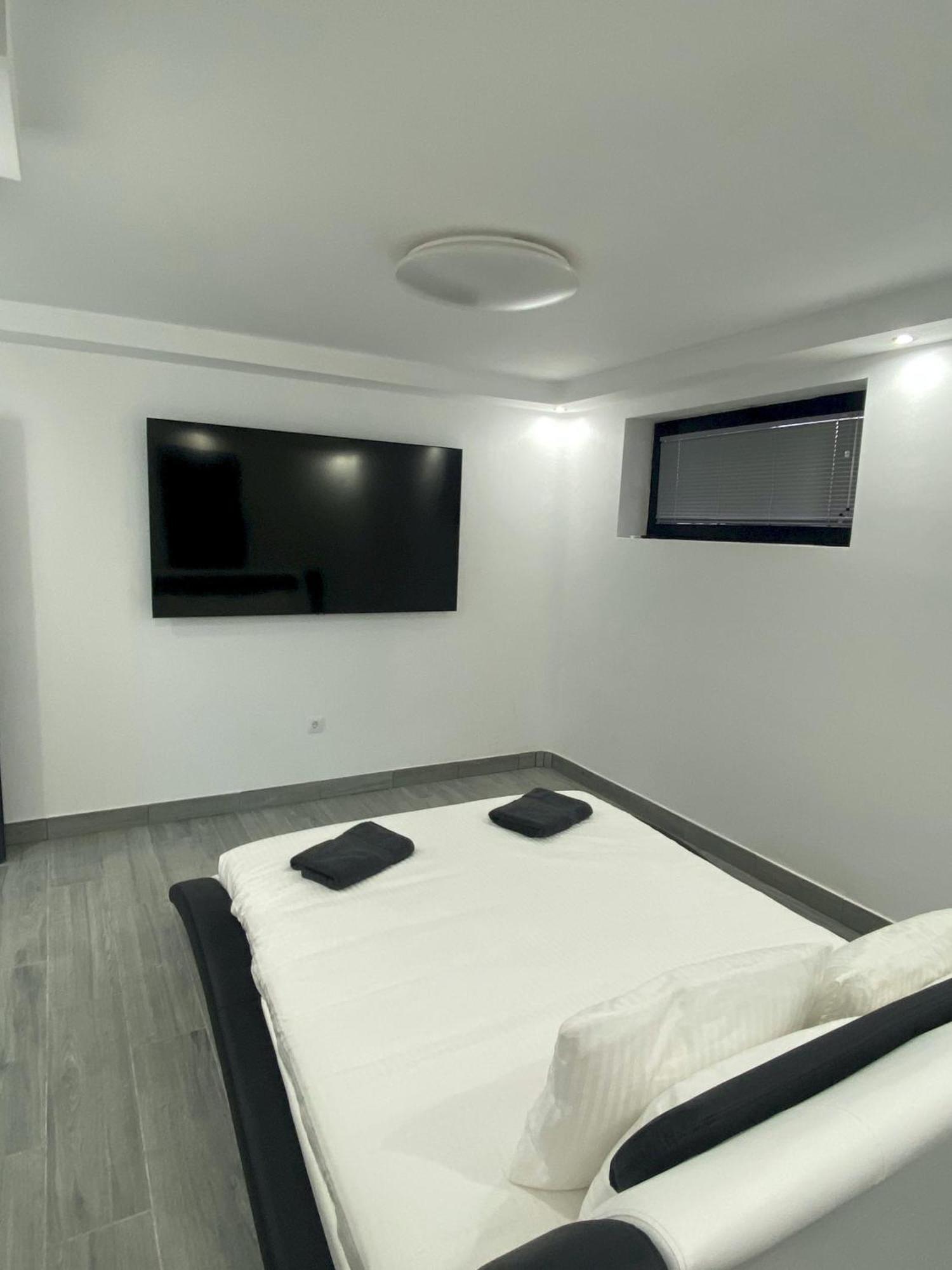 Villa Poseidon Corralejo With Private Heated Pool, Sauna And Stunning Volcano Views By Amazzzing Travel Exterior foto